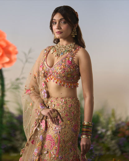 Lehenga, blouse, dupatta