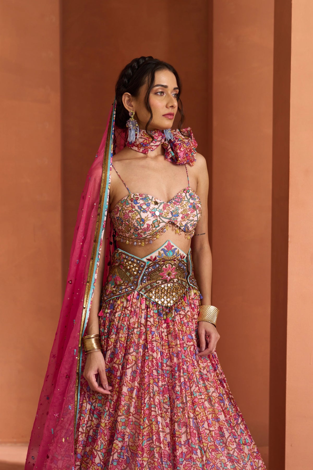 Kamarbandh Lehenga Set