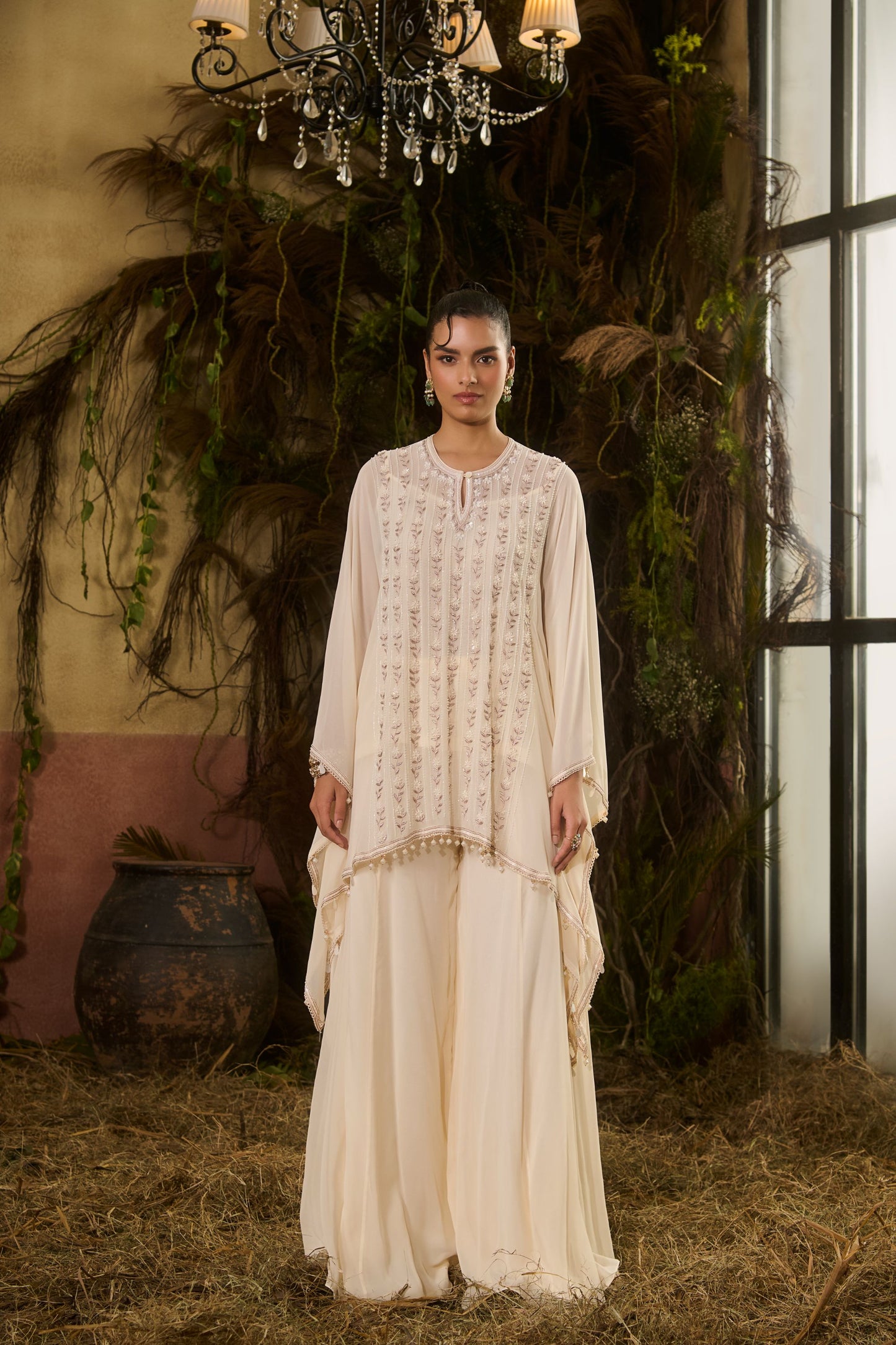 Ivory short kaftan